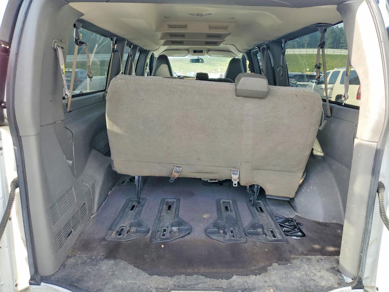 Chevrolet Express Ls