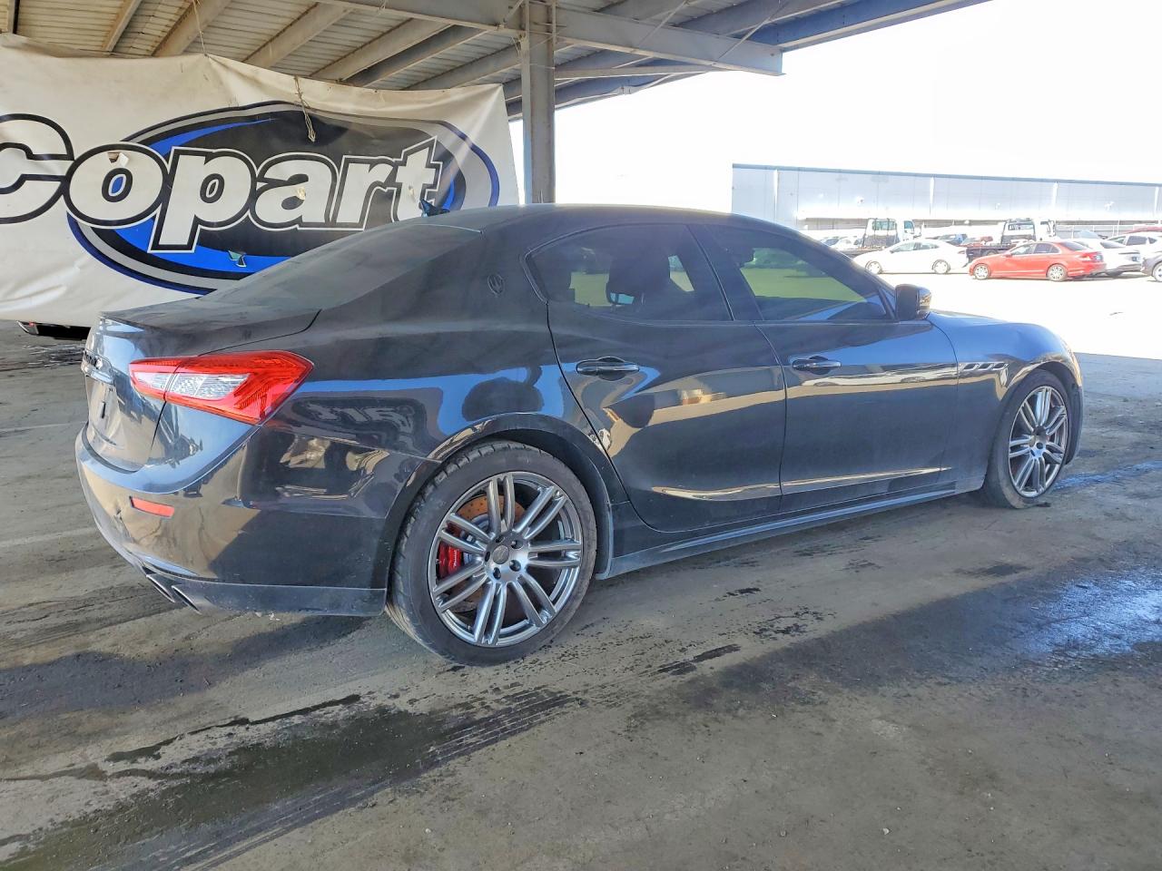Maserati Ghibli S