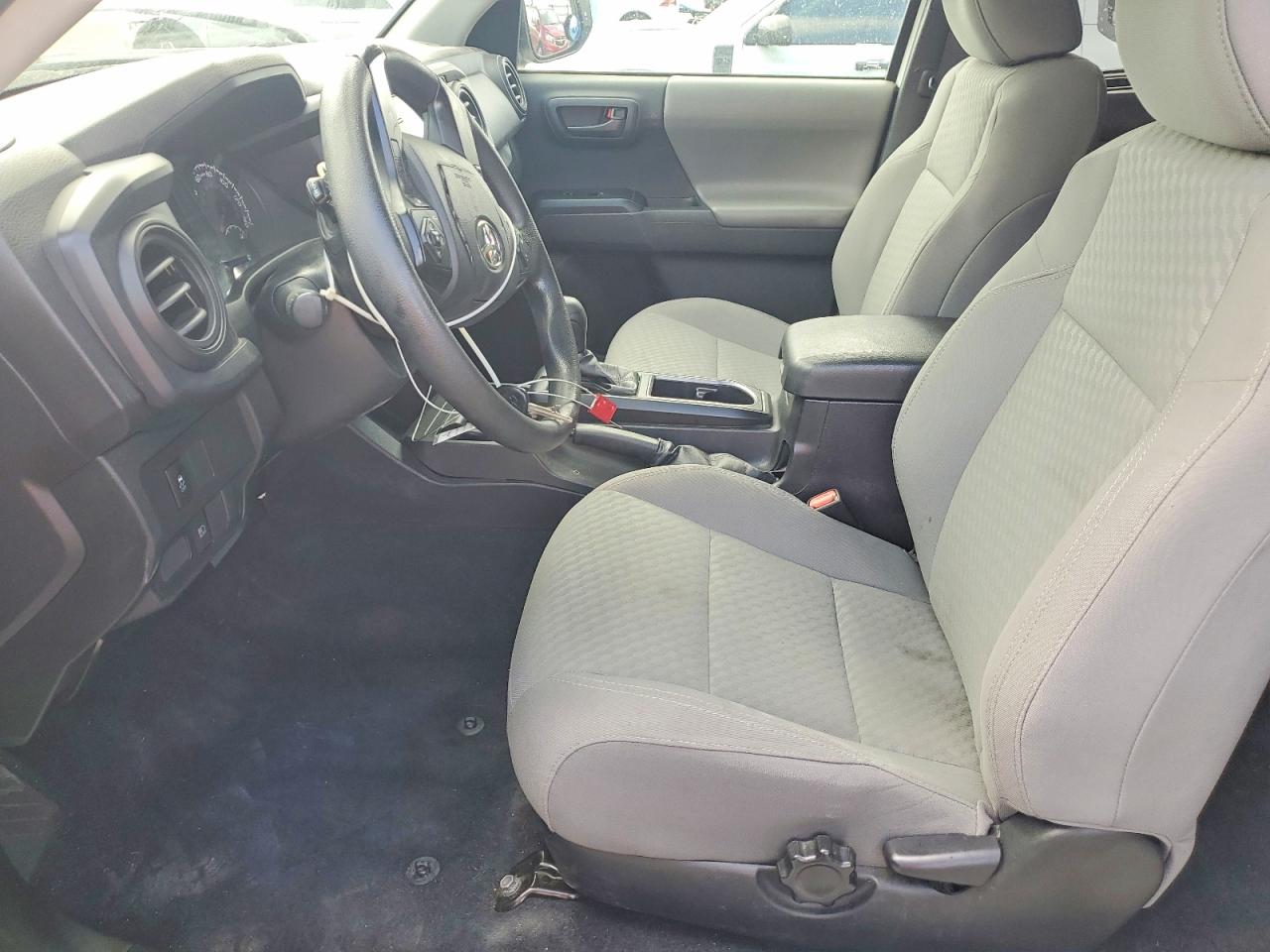 Toyota Tacoma Sr