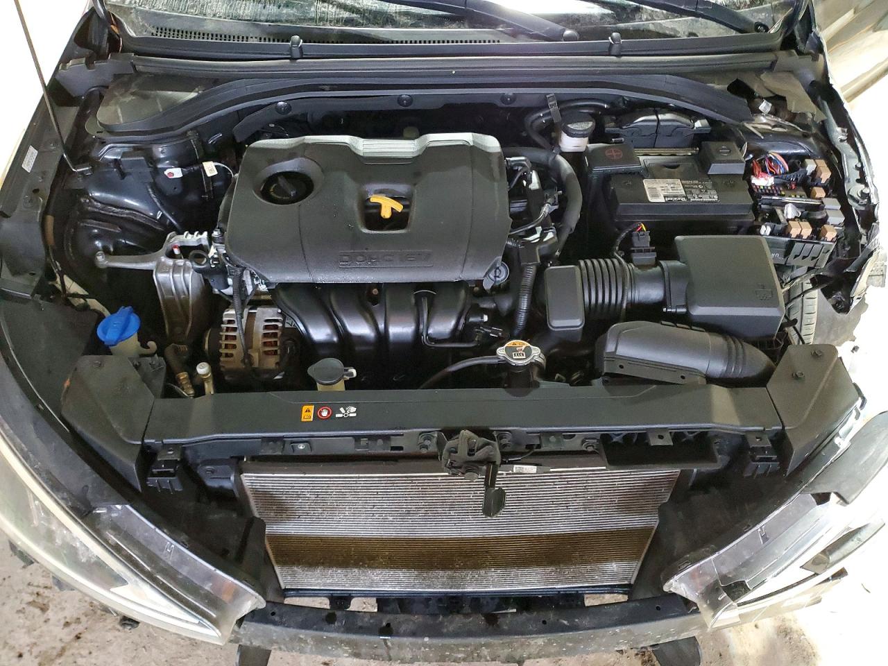 Hyundai ELANTRA Se