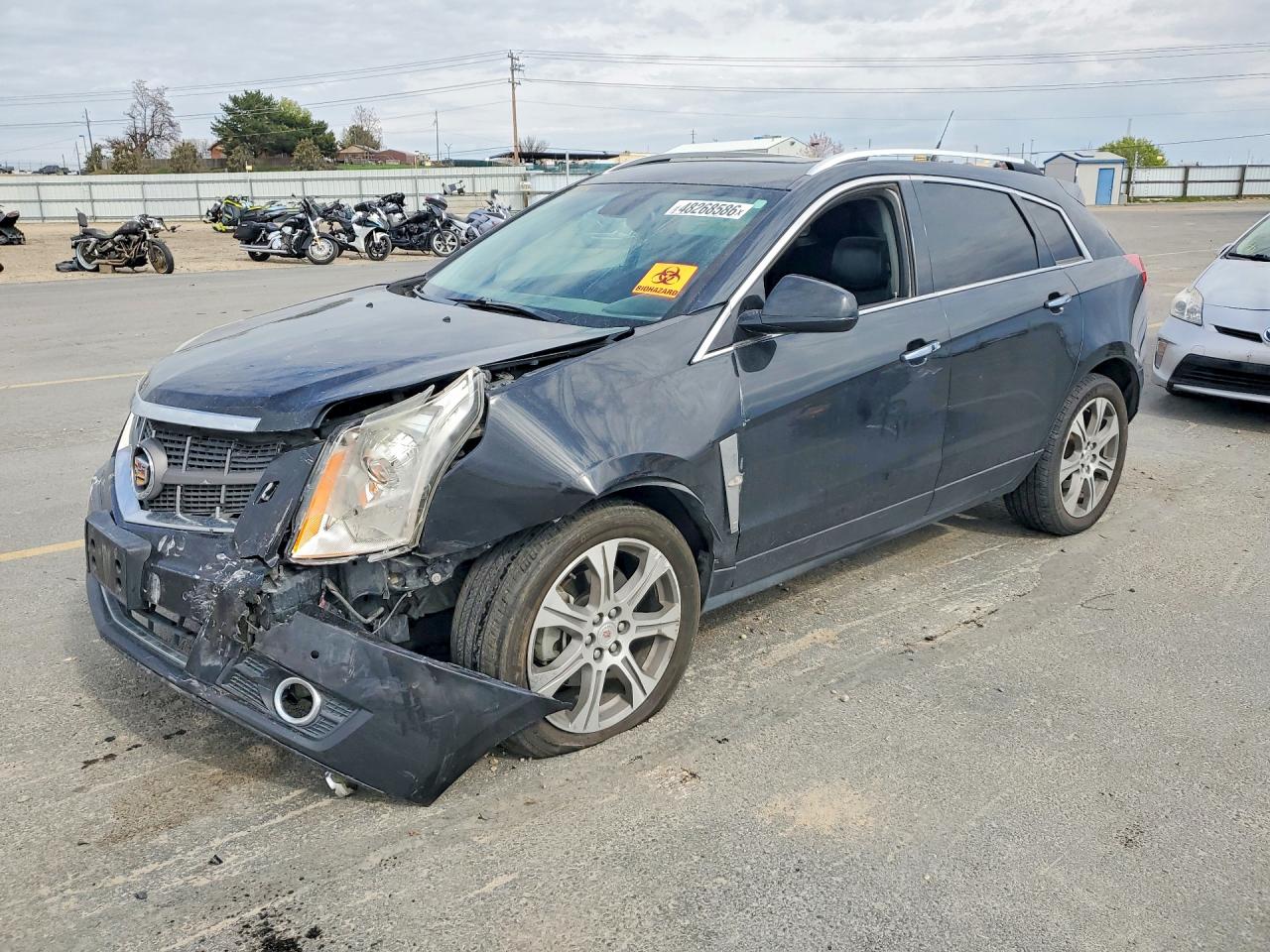 Salvage Cadillac SRX Image