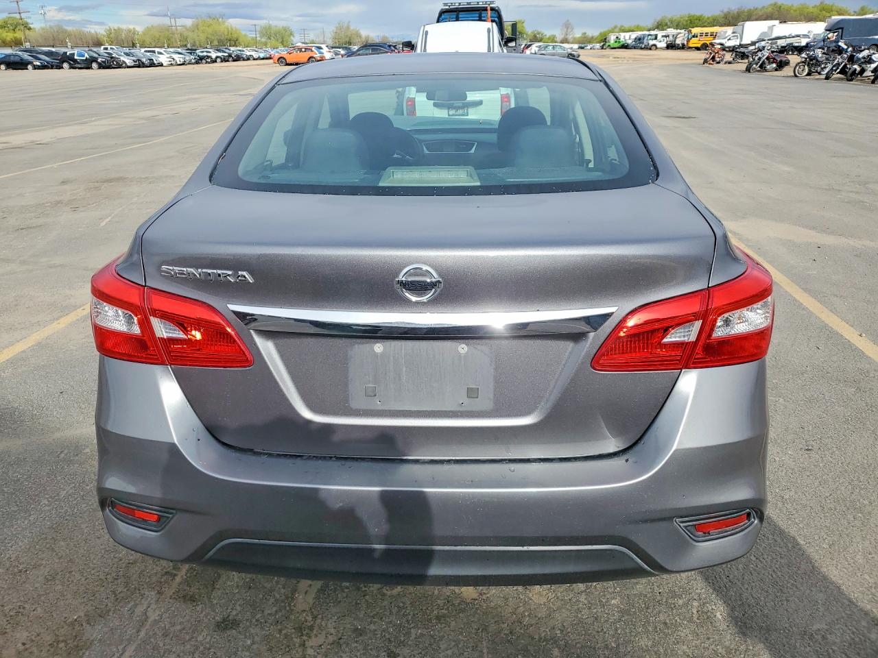 Nissan Sentra