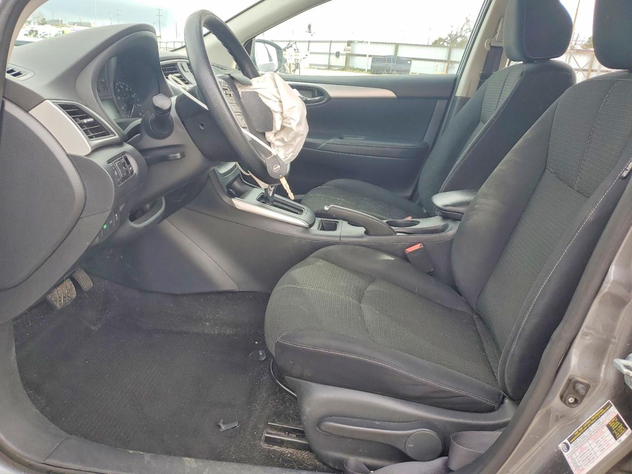 Nissan Sentra