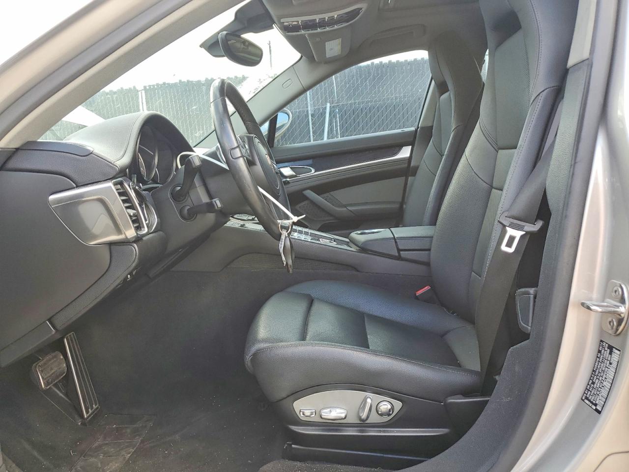 Porsche Panamera S Hybrid