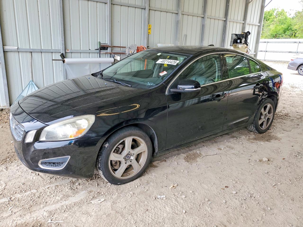 Salvage Volvo S60 Image