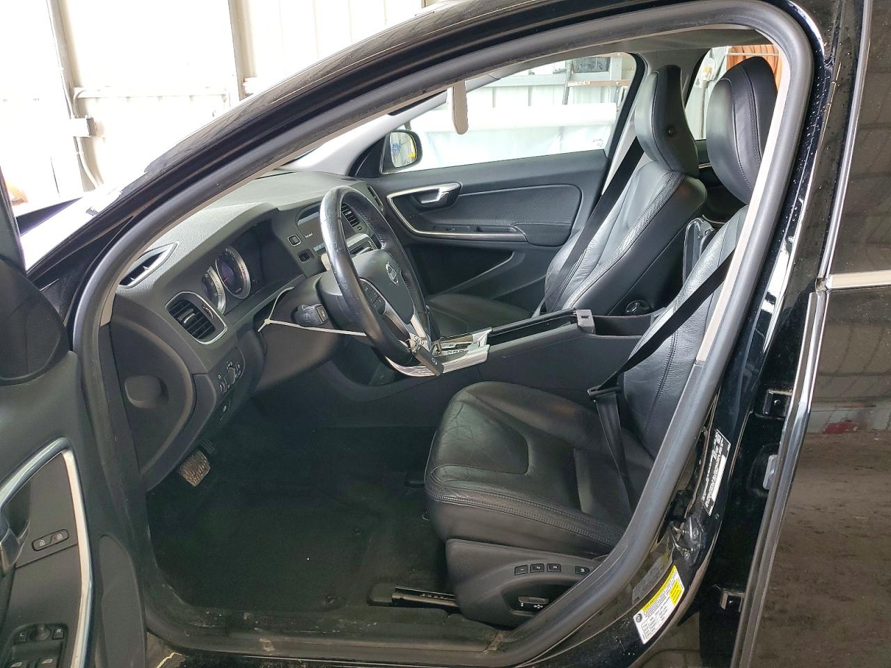 Volvo S60 T5