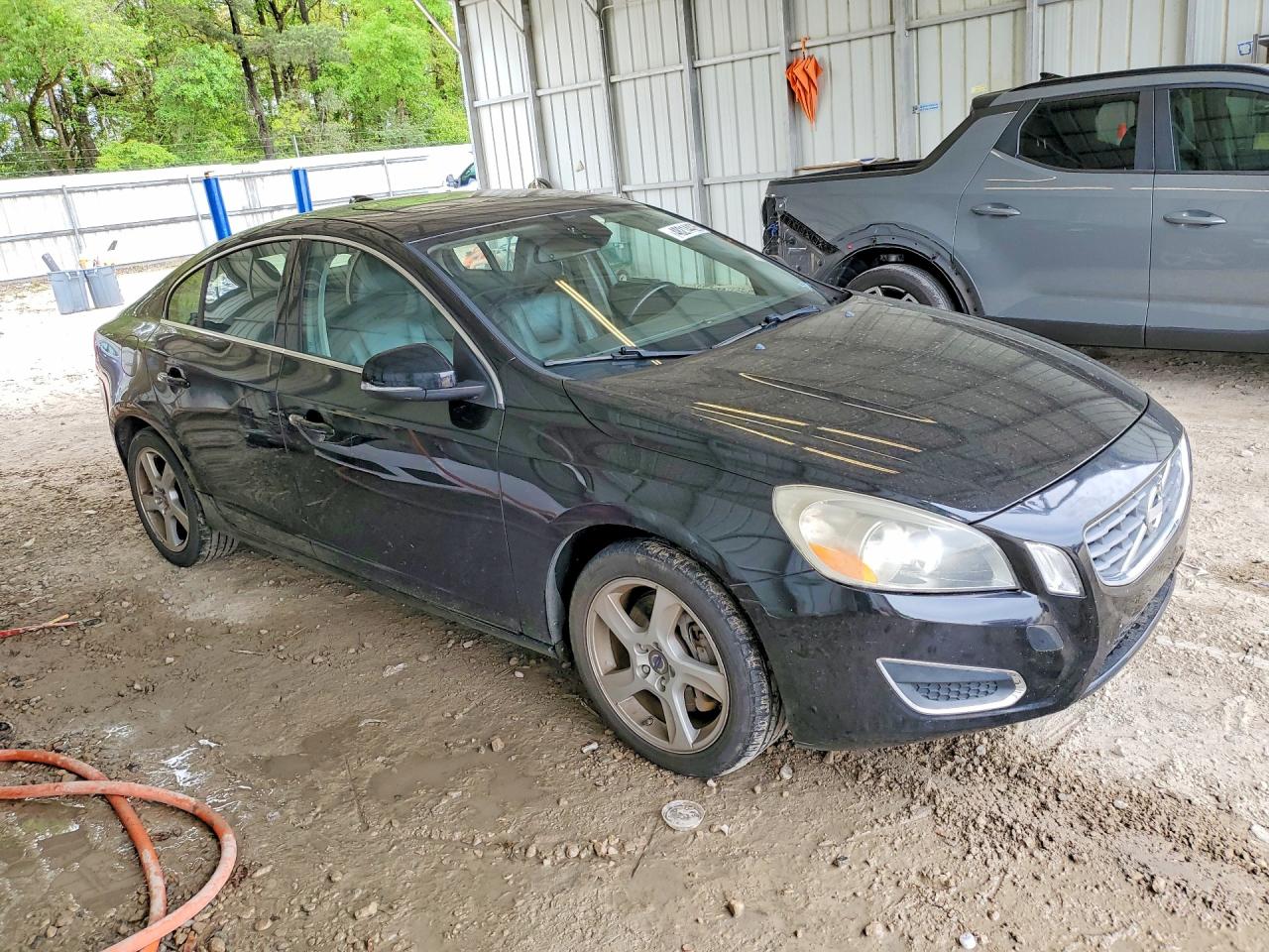 Volvo S60 T5
