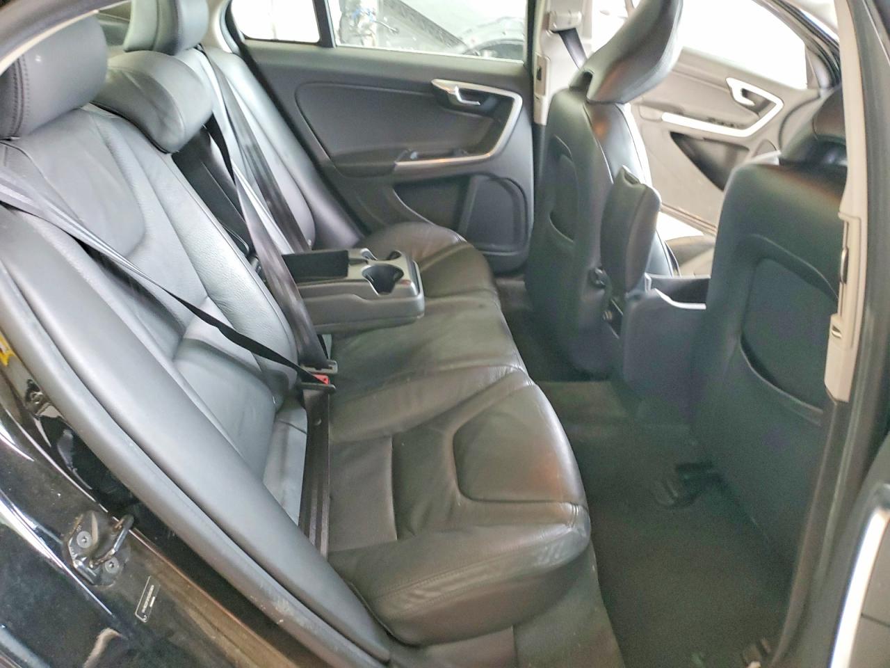 Volvo S60 T5