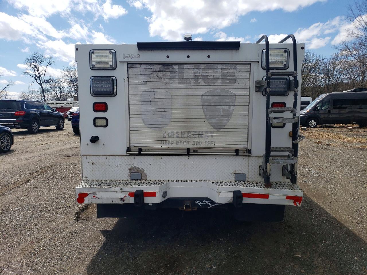Ford F-550 Super Duty