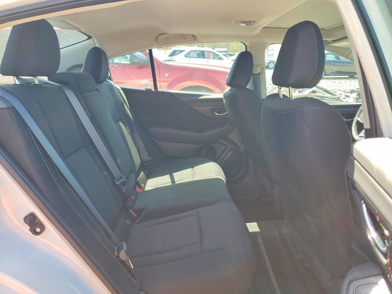 Subaru Legacy Premium