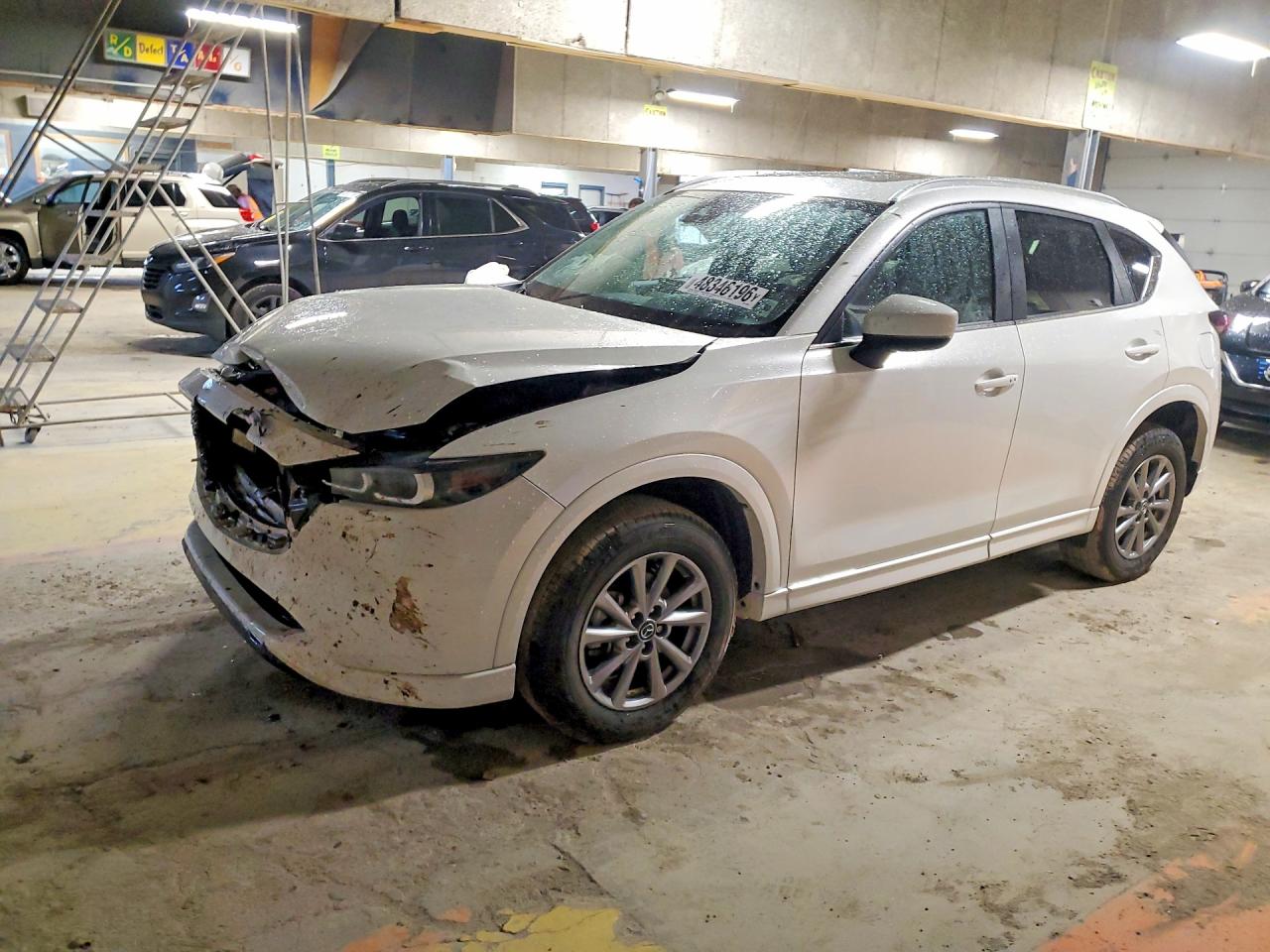 Salvage Mazda Cx Image