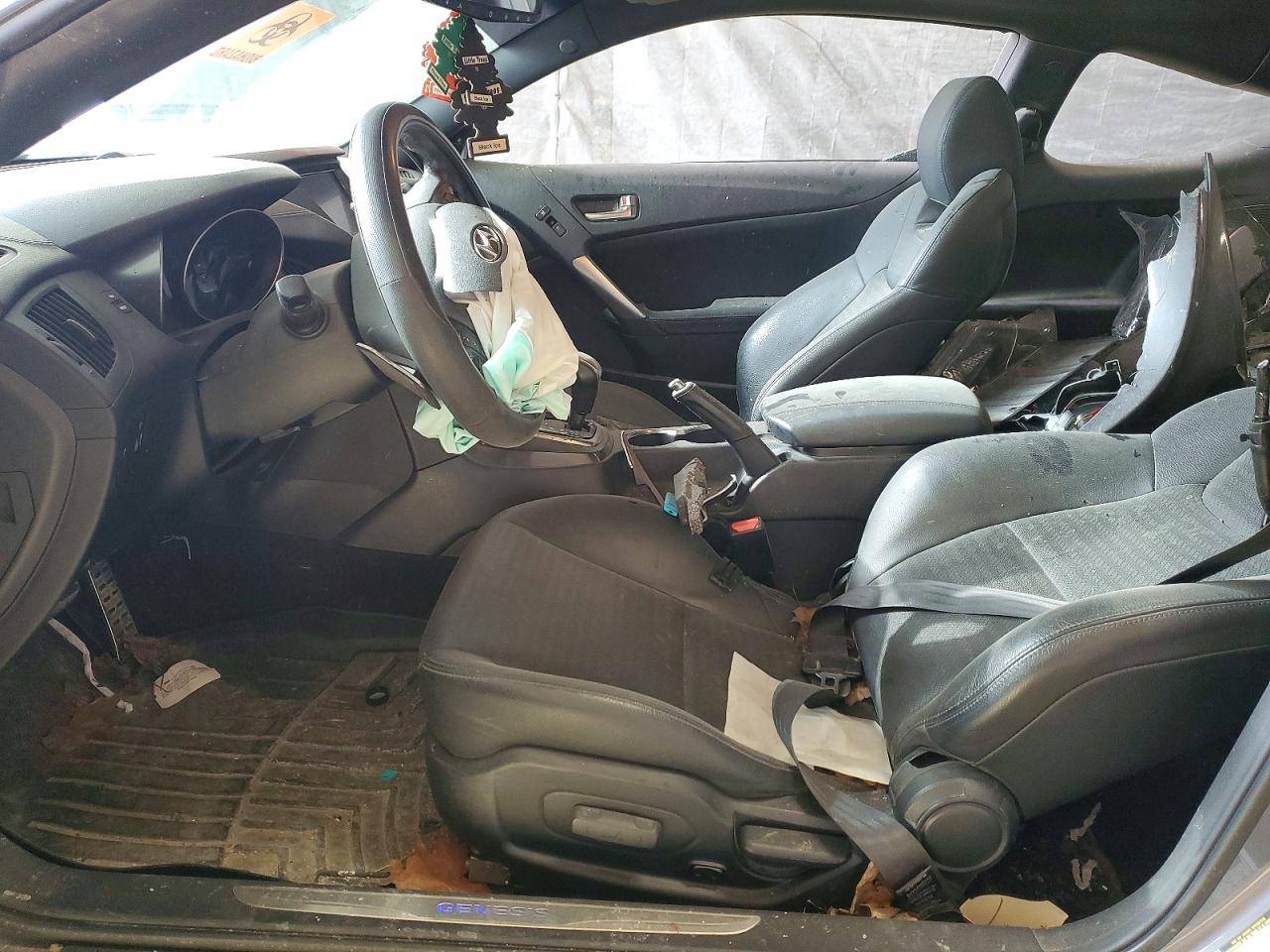 Hyundai Genesis 3.8l