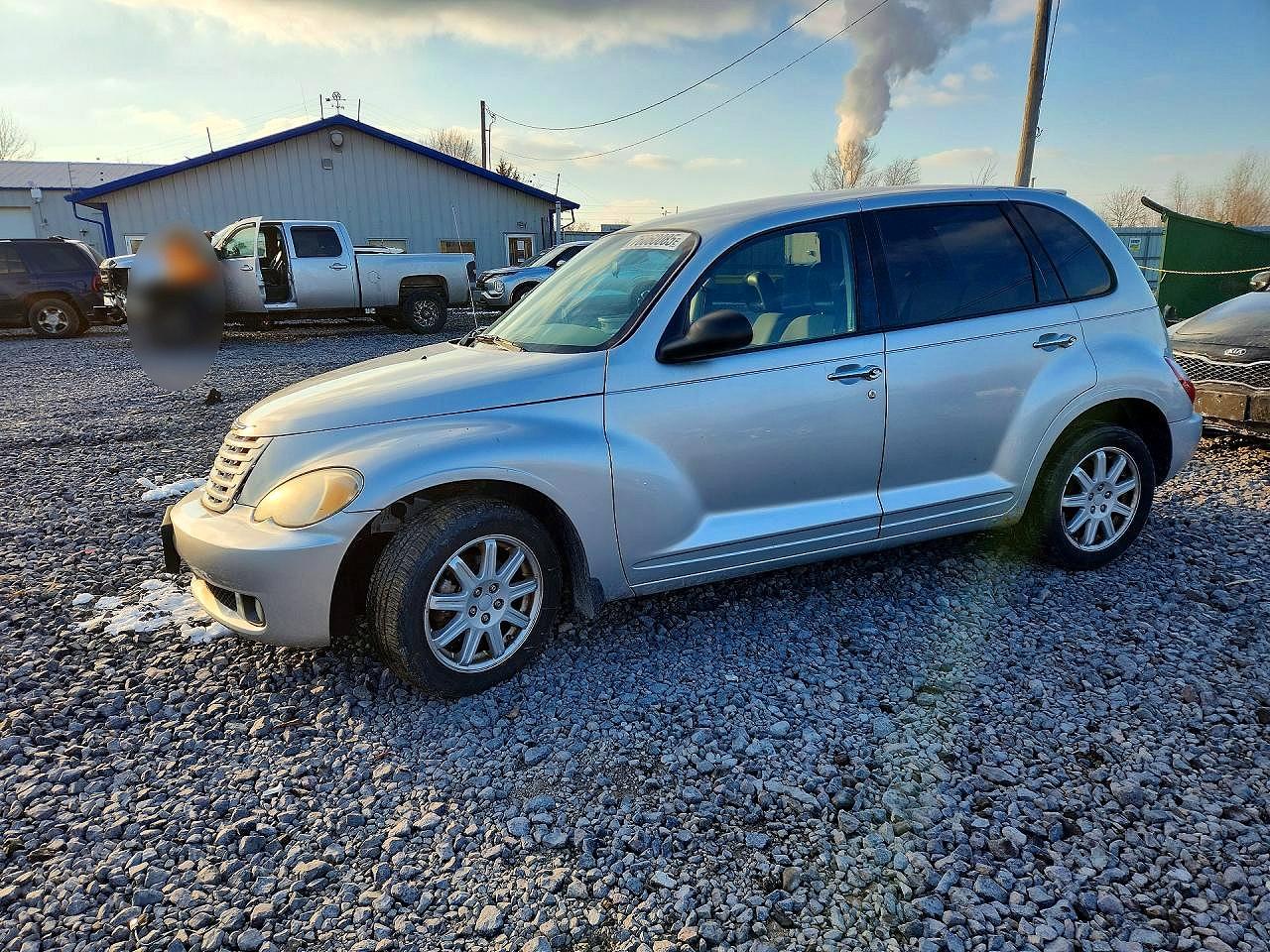 Salvage Chrysler PT Cruiser Image