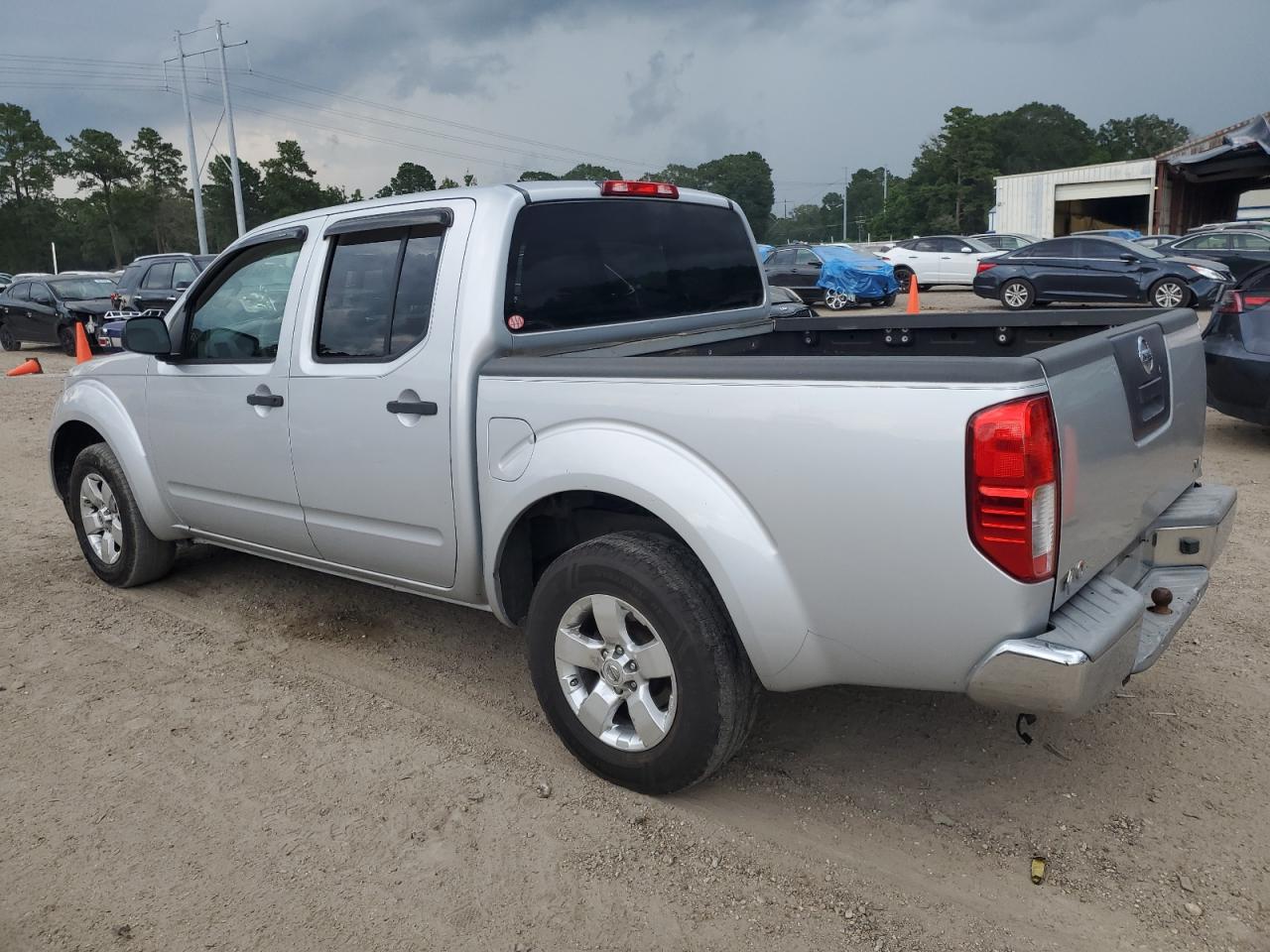 Nissan Frontier S