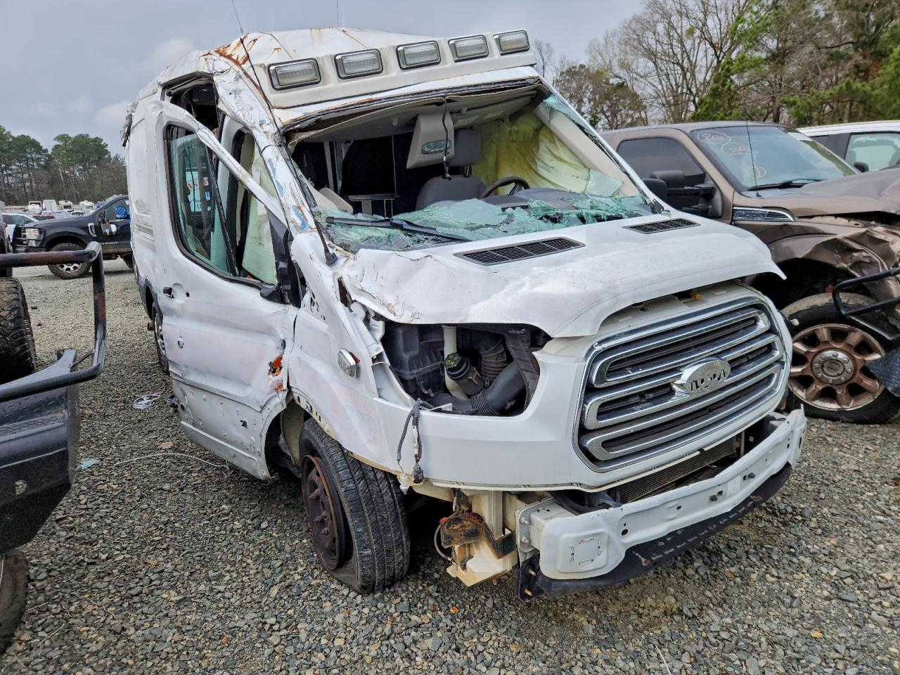 Ford Transit T-250