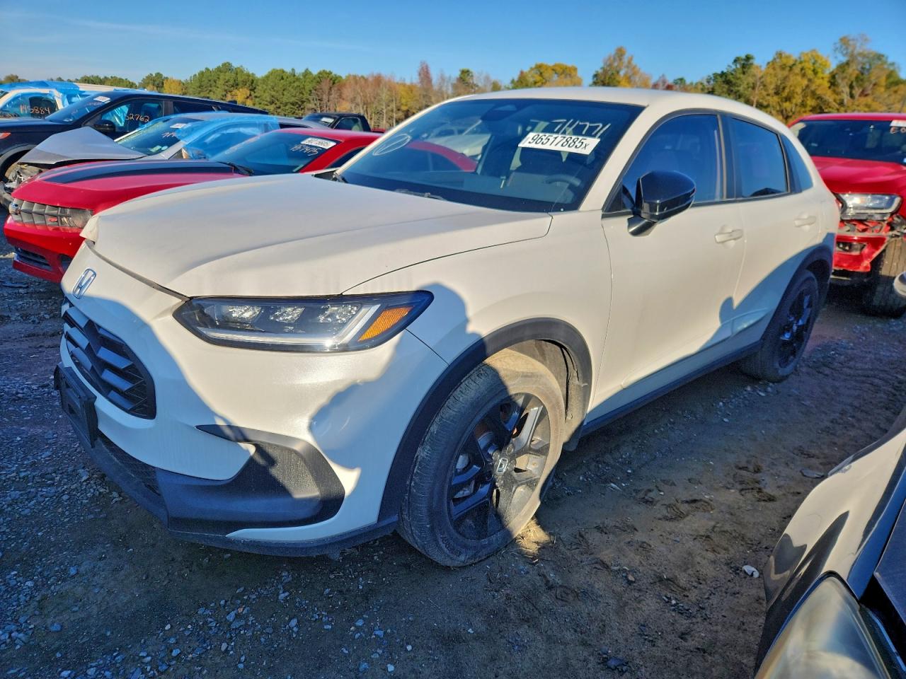 Salvage Honda HR-V Image