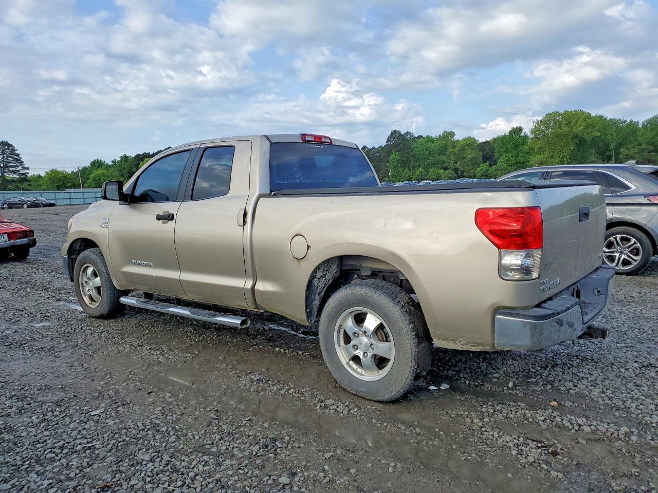 Toyota Tundra