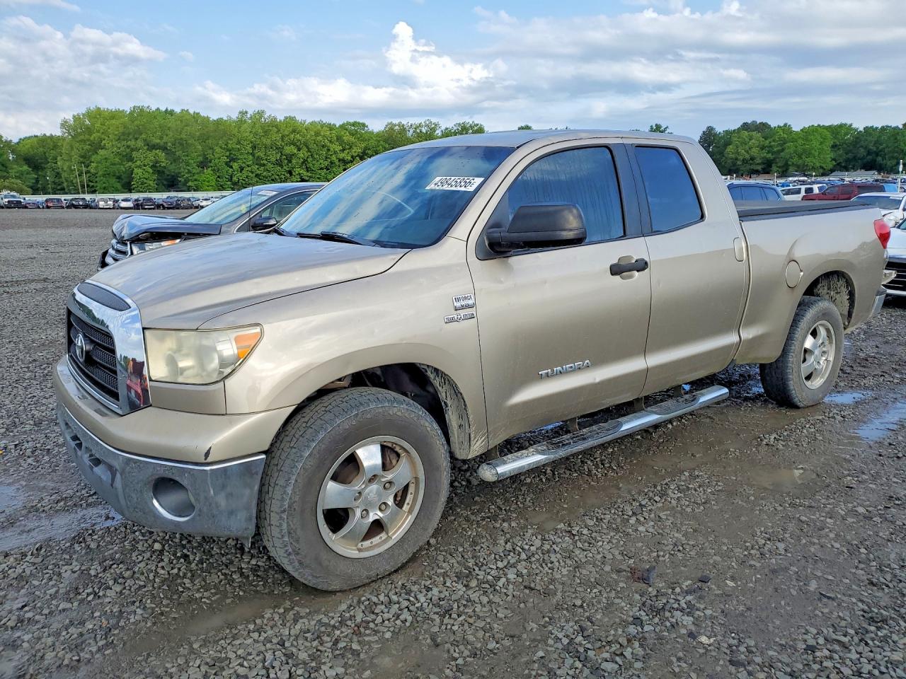 Salvage Toyota Tundra Image