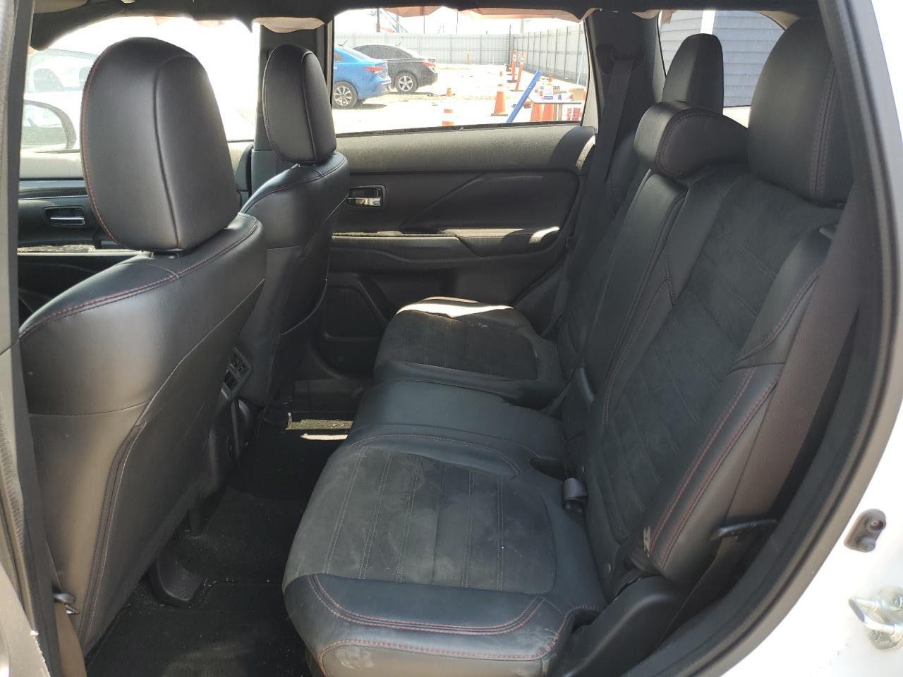 Mitsubishi Outlander Se