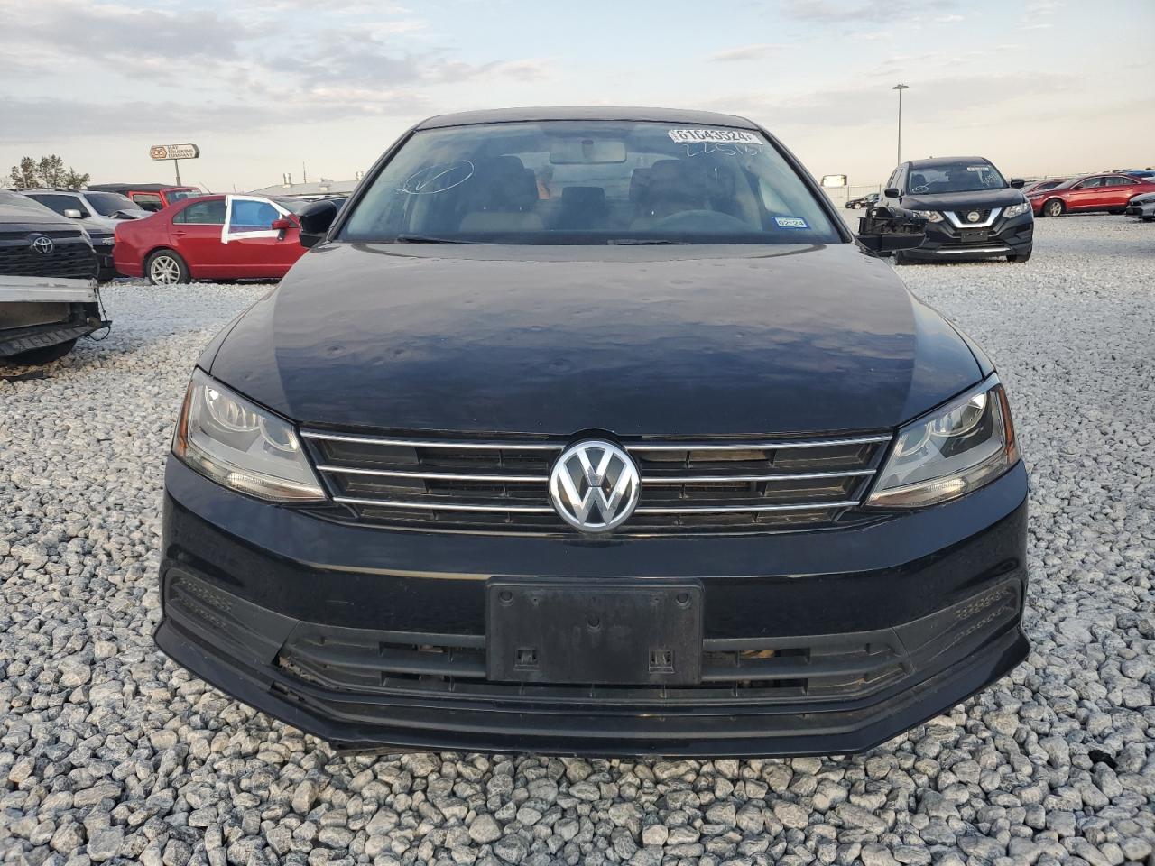 Volkswagen Jetta S