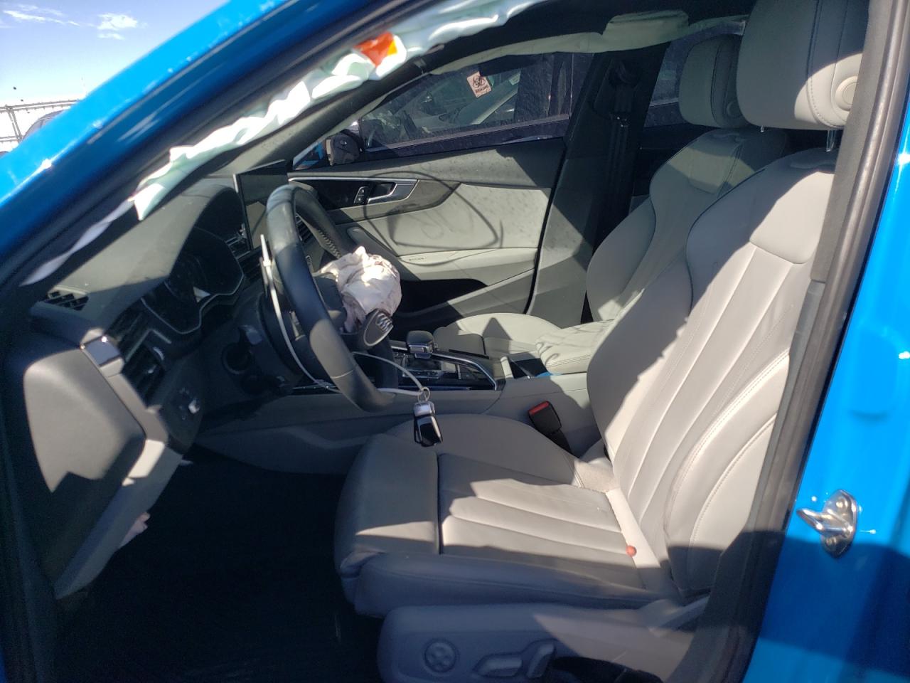 Audi A4 Premium