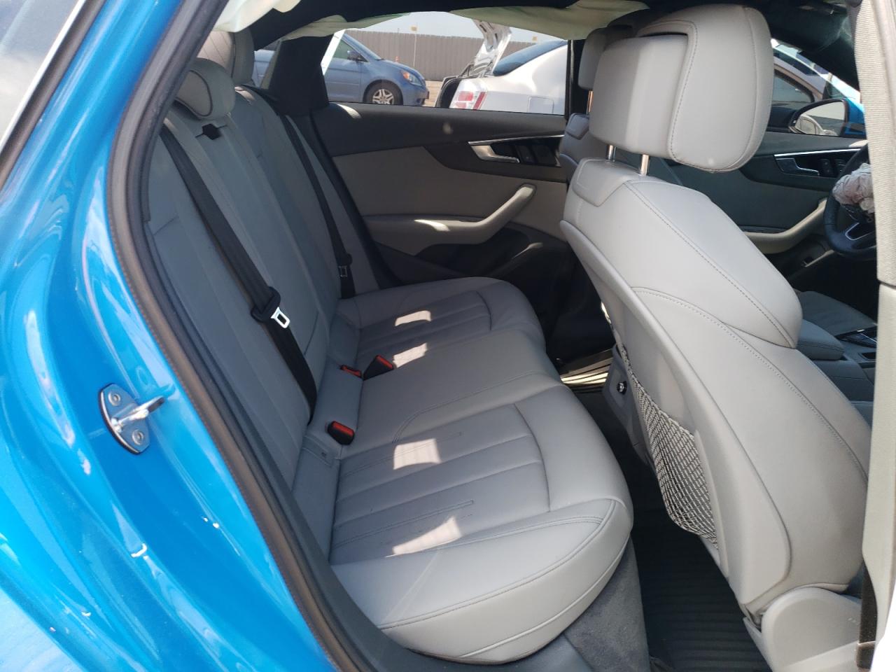 Audi A4 Premium