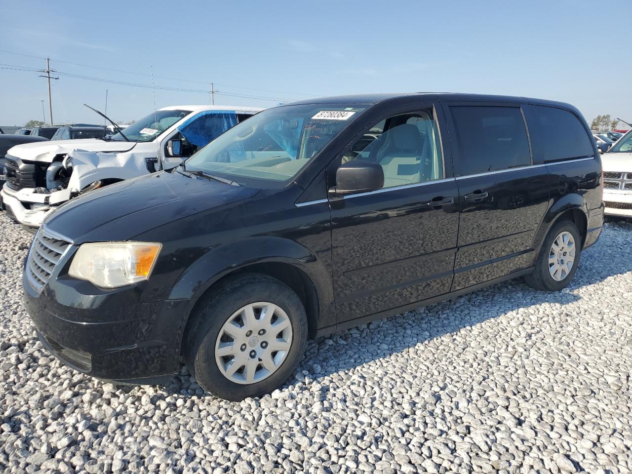 Salvage Chrysler Minivan Image