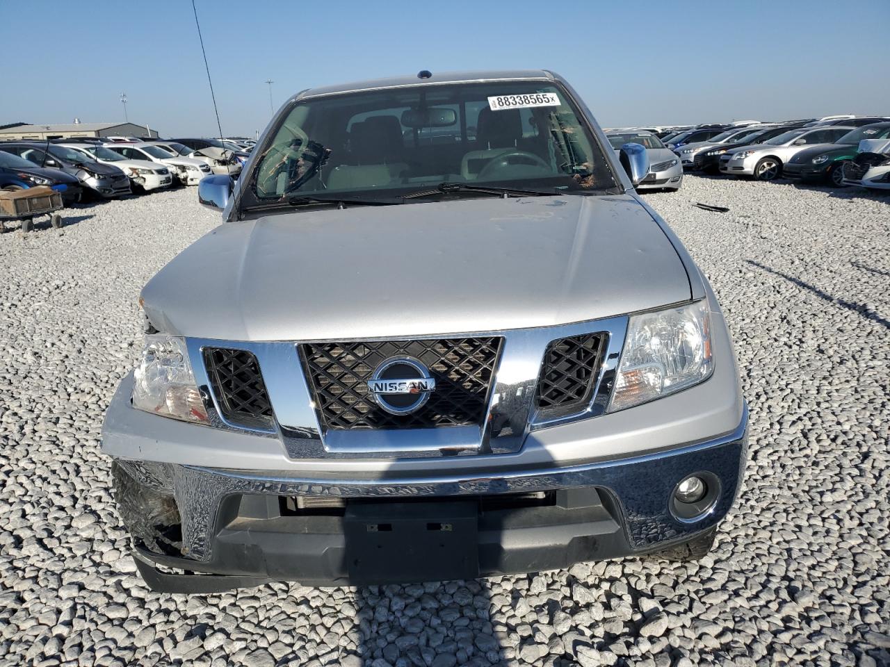 Nissan Frontier S