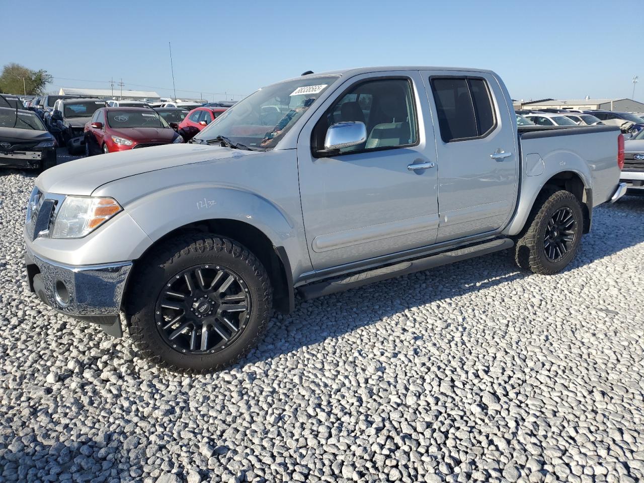 Salvage Nissan Frontier Image