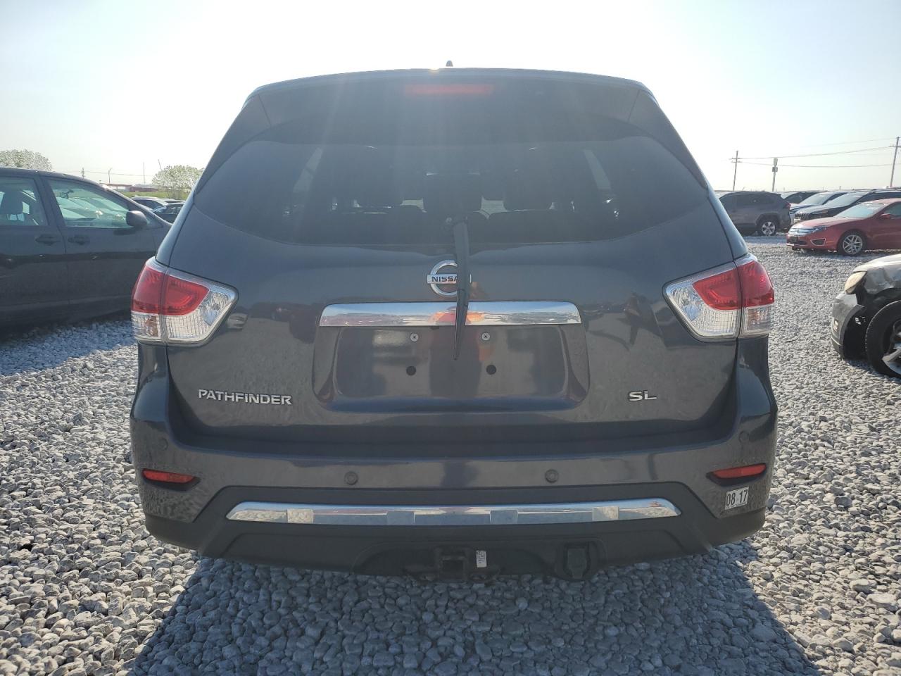 Nissan Pathfinder S