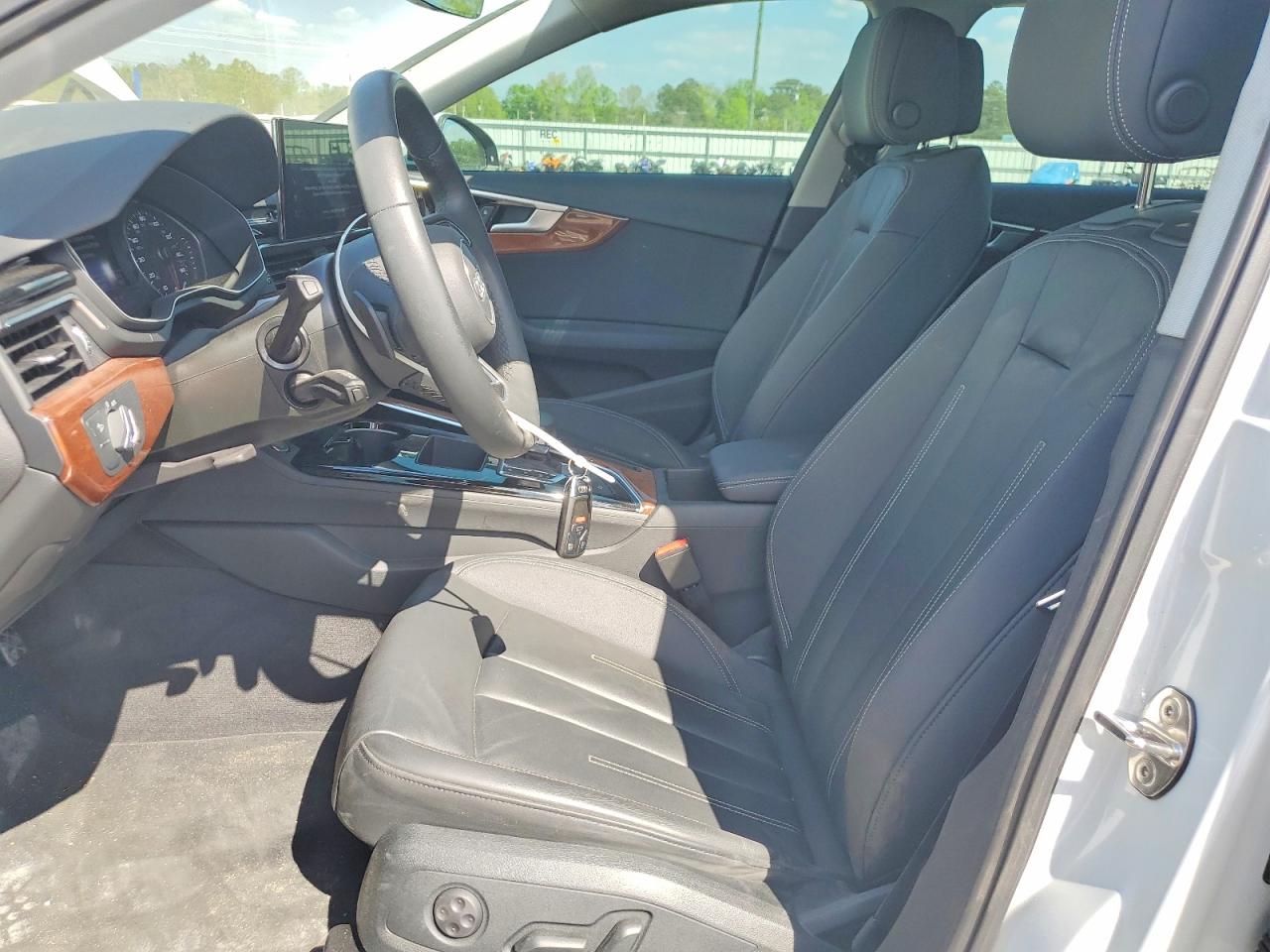 Audi A4 Premium 40