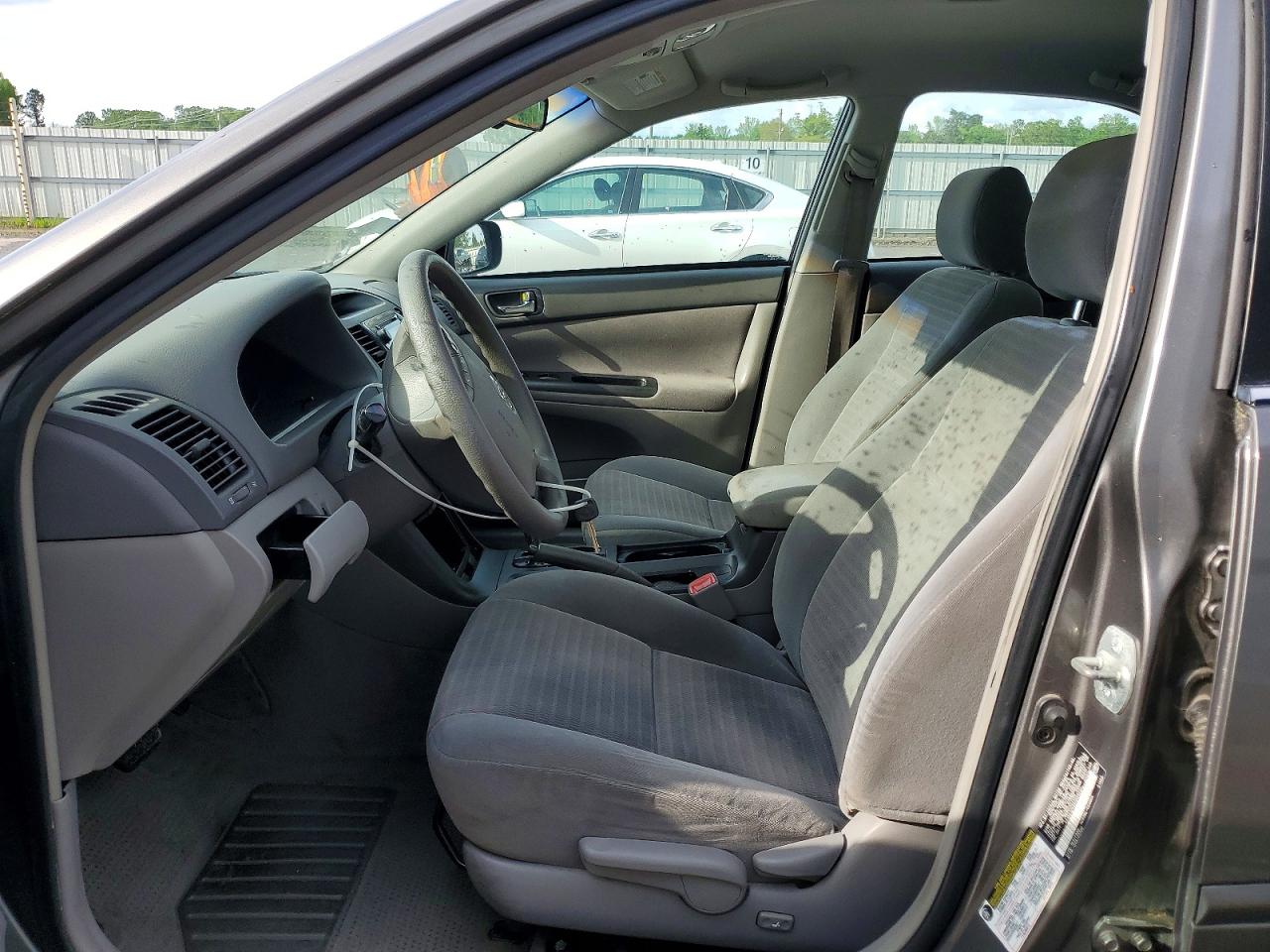 Toyota Camry Standard