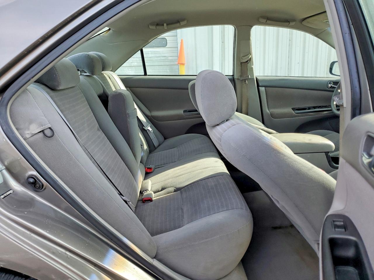 Toyota Camry Standard