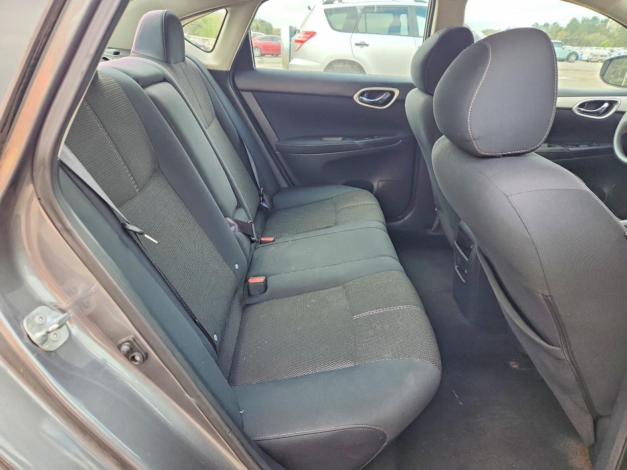 Nissan Sentra S