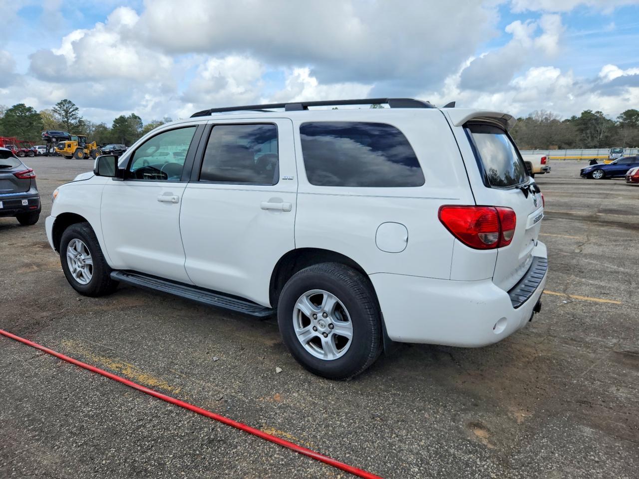 Toyota Sequoia Sr5
