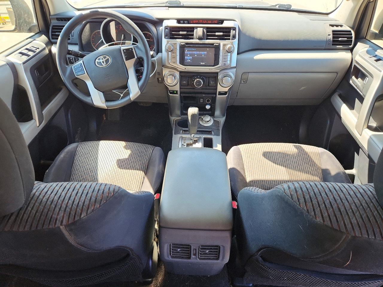 Toyota 4Runner Sr5