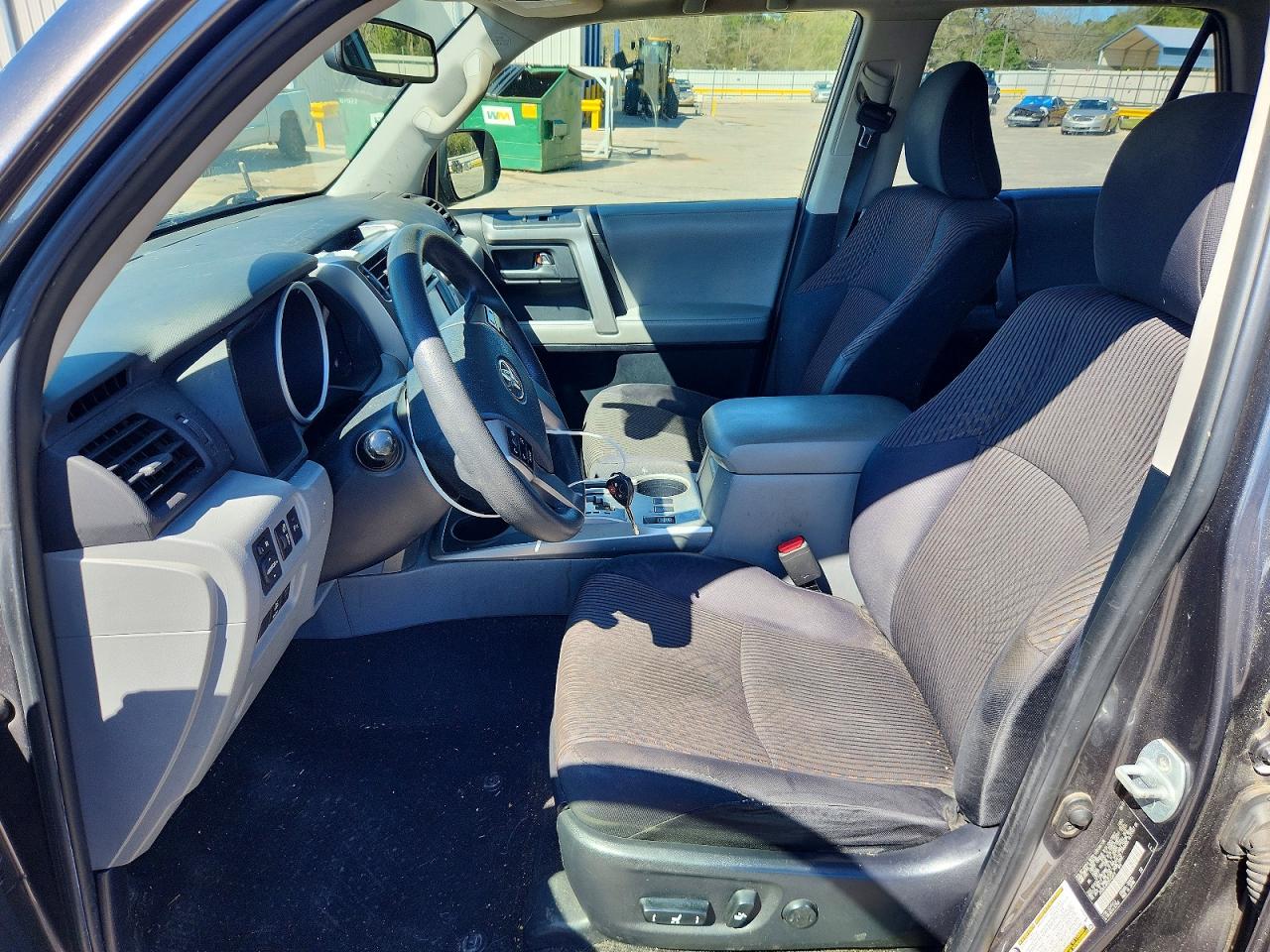 Toyota 4Runner Sr5
