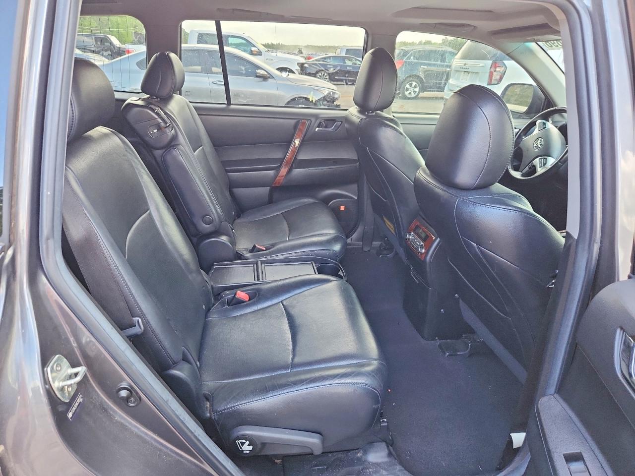 Toyota Highlander Limited