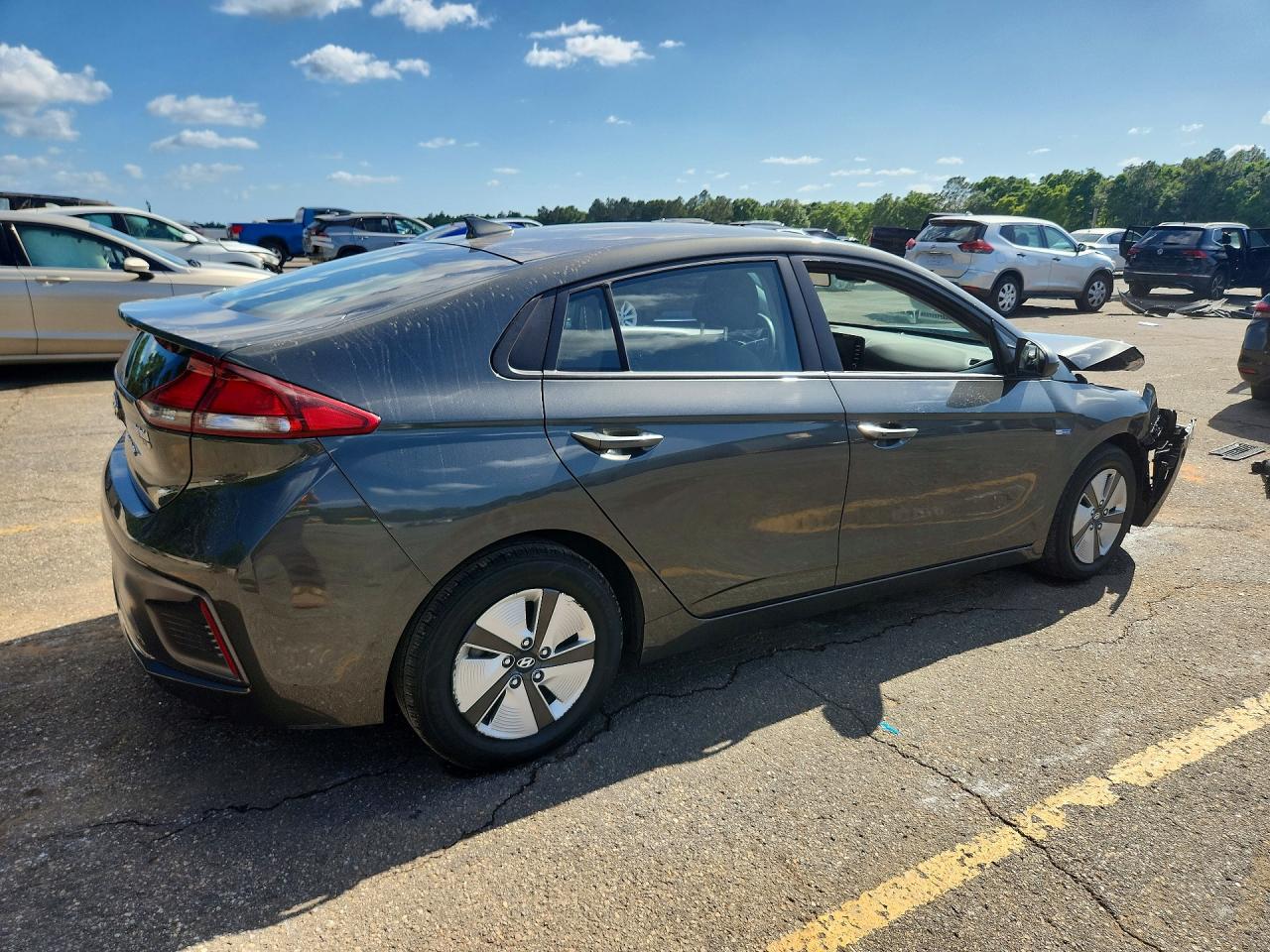 Hyundai Ioniq Blue