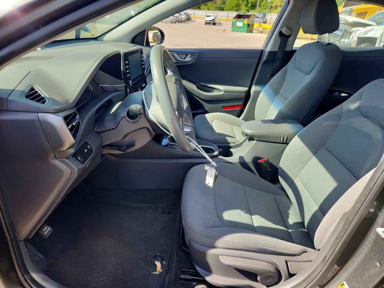Hyundai Ioniq Blue