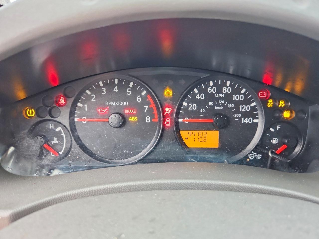 Nissan Frontier S