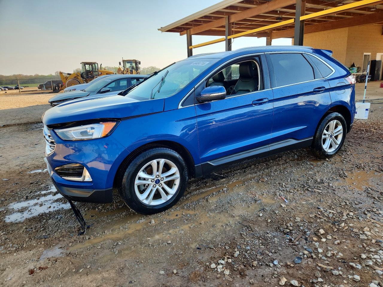 Salvage Ford Edge Image