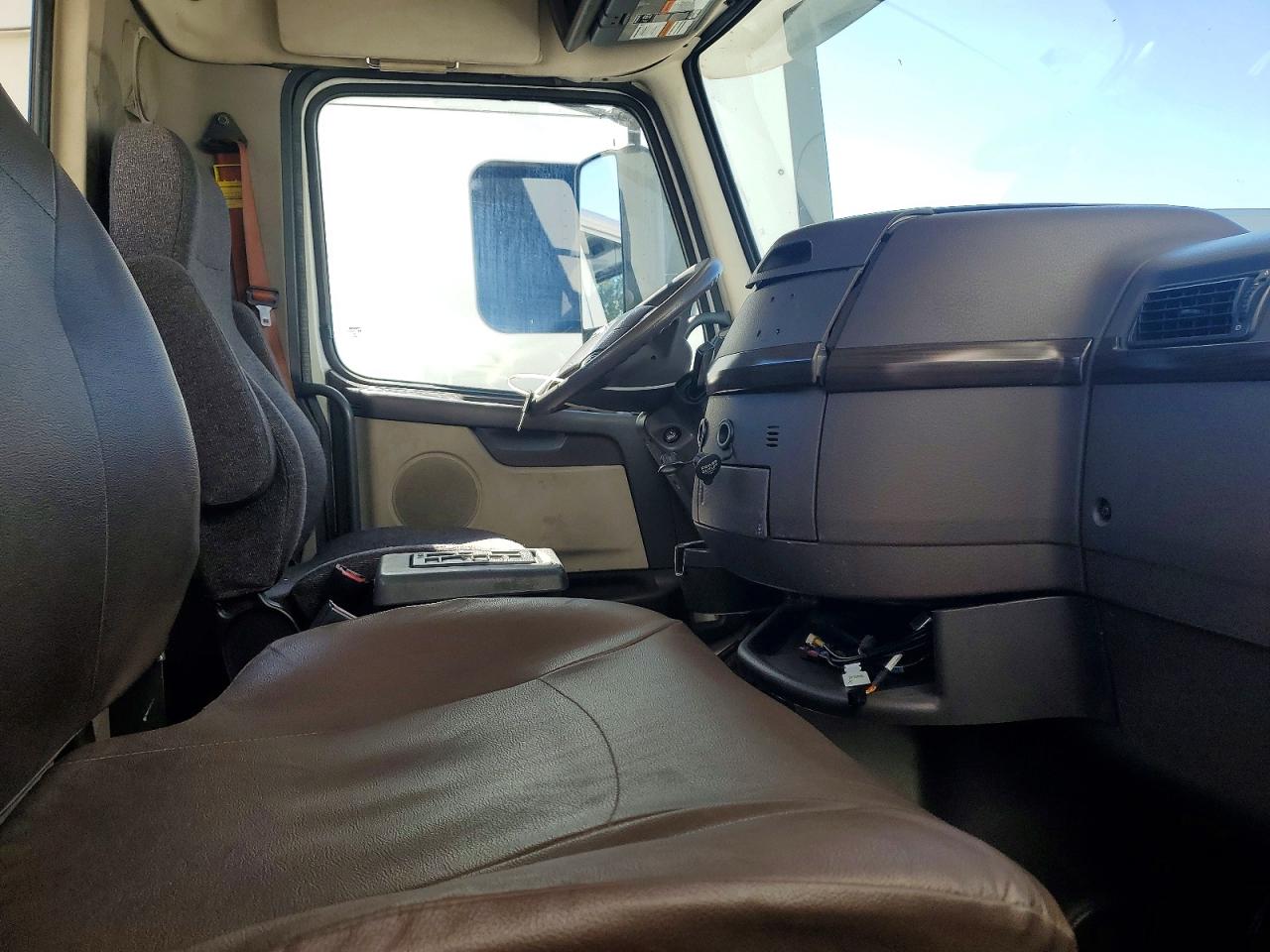 Volvo Vnl