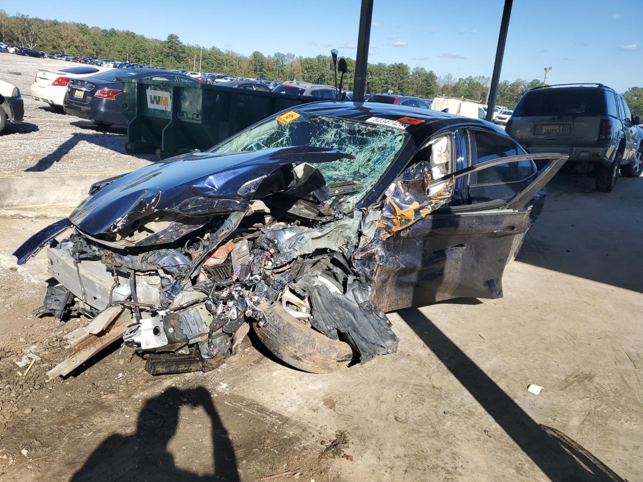 Salvage Toyota Camry Image