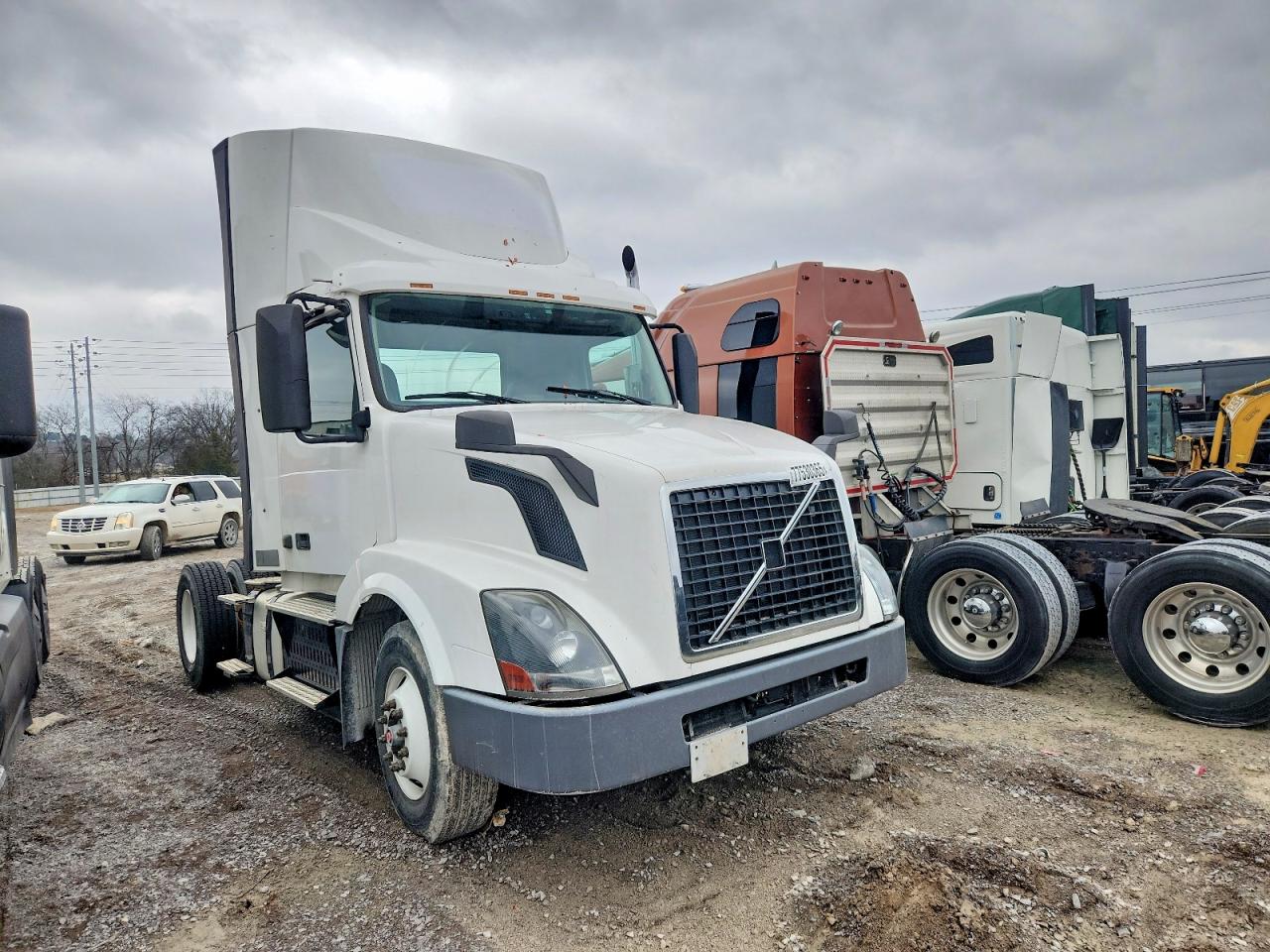 Salvage Volvo Vnl Image