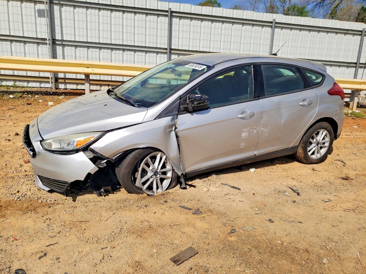 Salvage Ford Focus Image