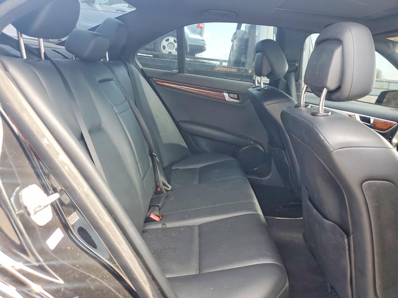 Mercedes-Benz C-Class 300