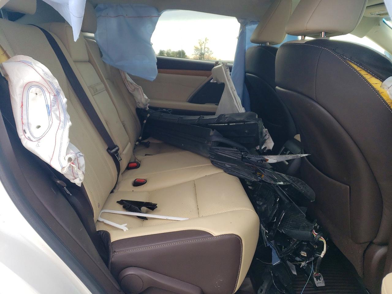 Lexus RX Base