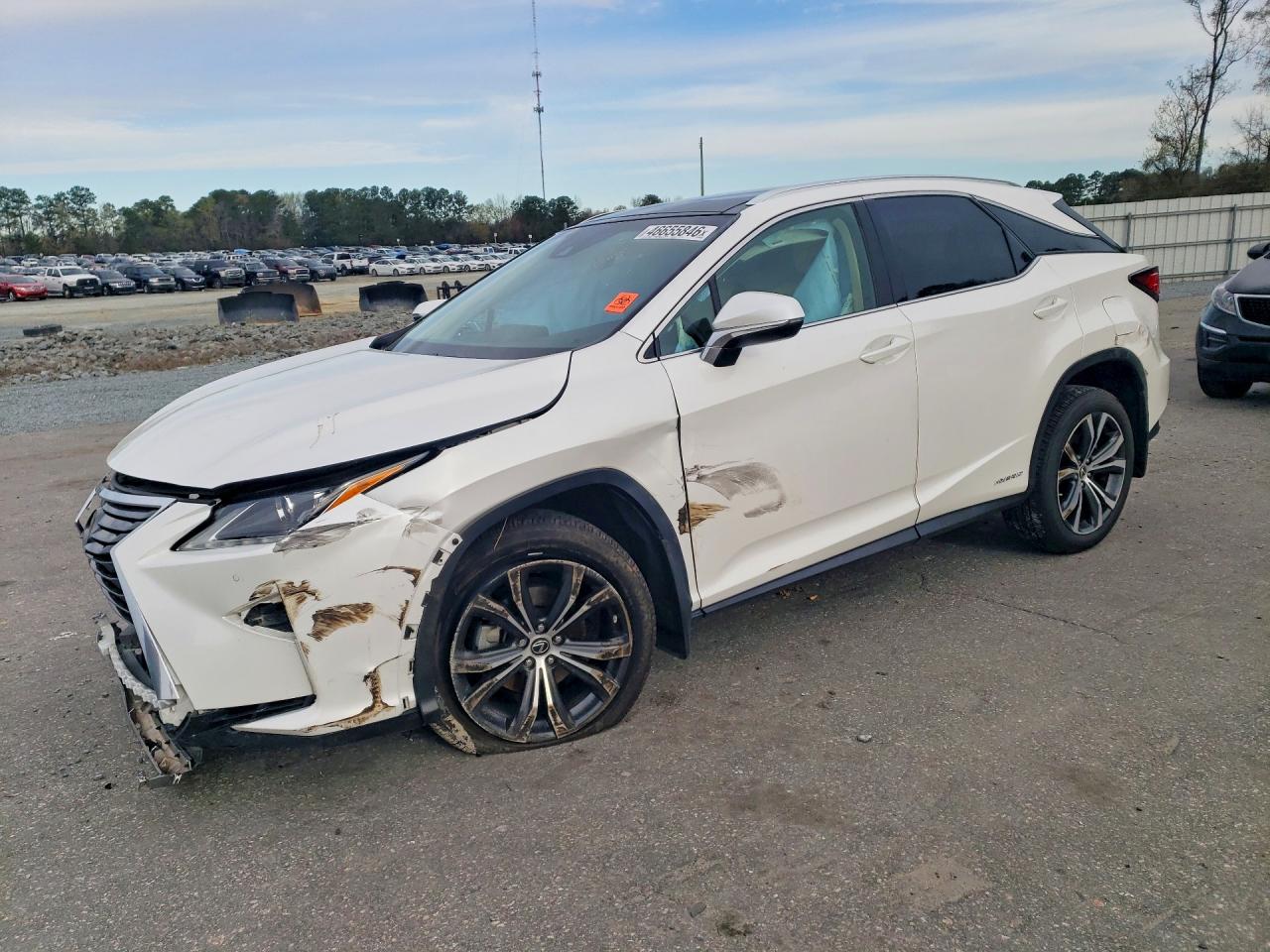 Salvage Lexus RX Image