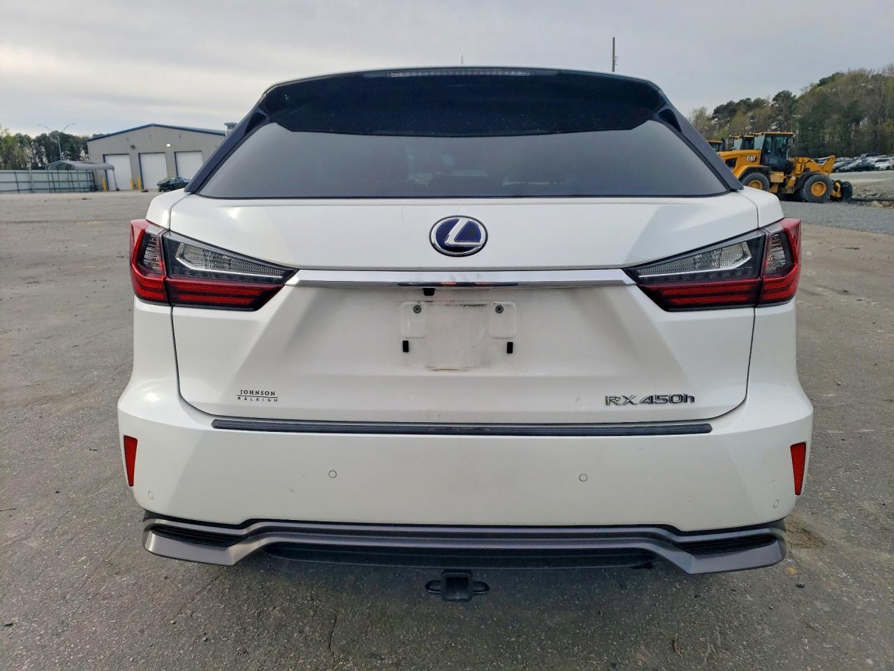 Lexus RX Base